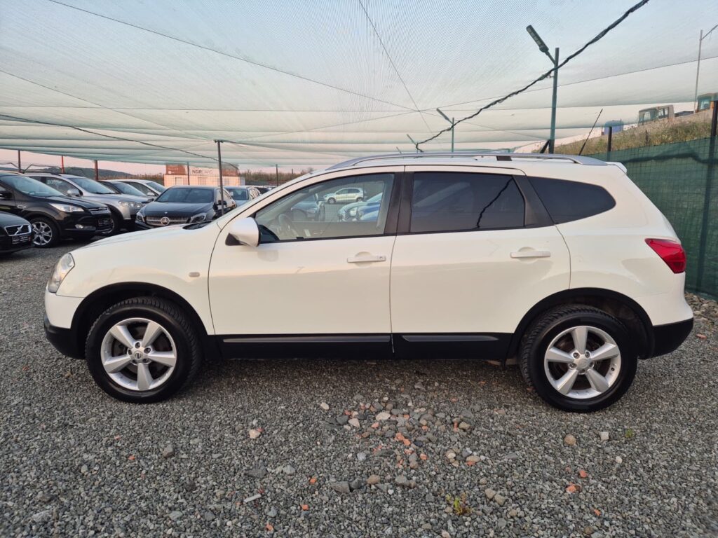 Nissan Qashqai +2 2.0 dCi 150 CP 4x4 – 2009